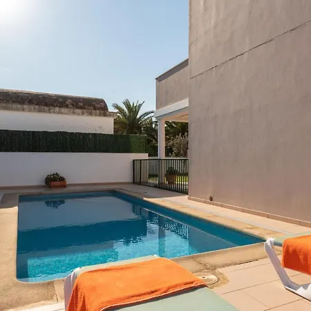 Clear Villa